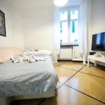 Dimora Di San Vincenzo - Centro St Brignole - Genovabb It דירה ג'נובה